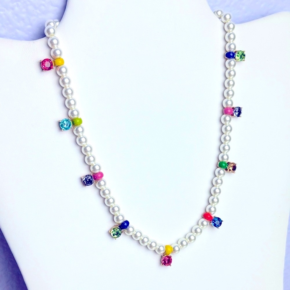Elegant Rainbow Multicolor Rhinestone Enamel Accents Pearl Necklace